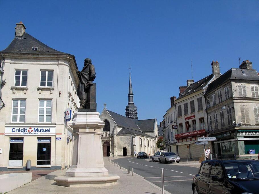 Chez Mily Joli Petit Duplex Plein Centre Villers Cotteret Draps Et Serviettes Fournis Villers-Cotterêts Exterior foto